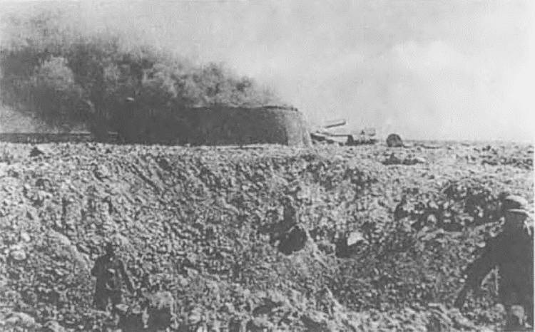 Иллюстрация к книге — Трагедии Севастопольской крепости [i_086.jpg]