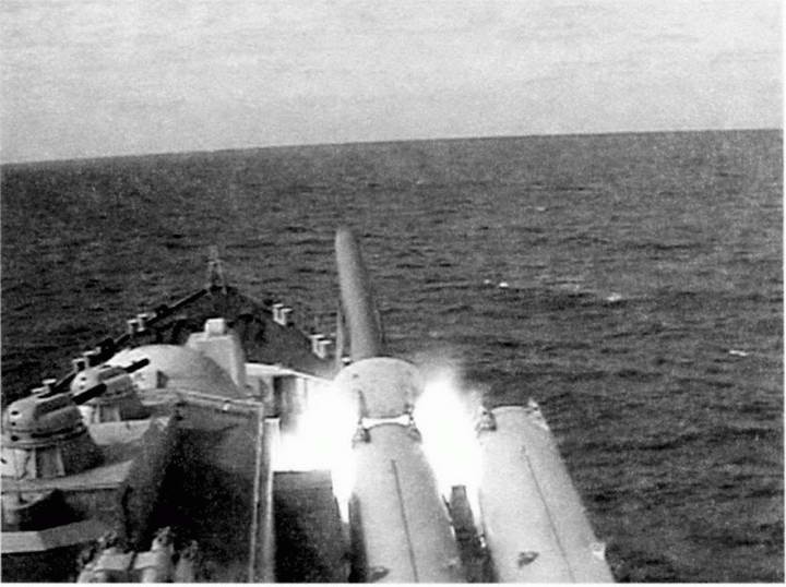 Иллюстрация к книге — Черноморский флот в трех войнах и трех революциях [i_095.jpg]