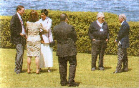 Иллюстрация к книге — Секреты Бильдербергского клуба [i_002.jpg]