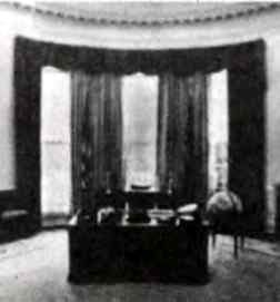 Иллюстрация к книге — ЦРУ против КГБ. Искусство шпионажа [i_006.jpg]