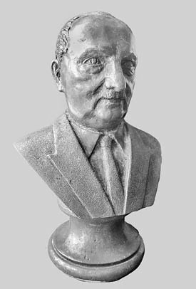 Иллюстрация к книге — Троянский конь западной истории [i_040.jpg]