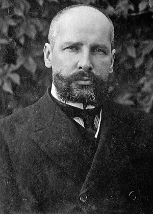 Иллюстрация к книге — Большевики. 1917 [i_009.jpg]