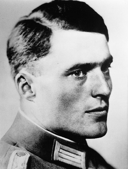 Иллюстрация к книге — Нацисты. Предостережение истории [i_007.jpg]