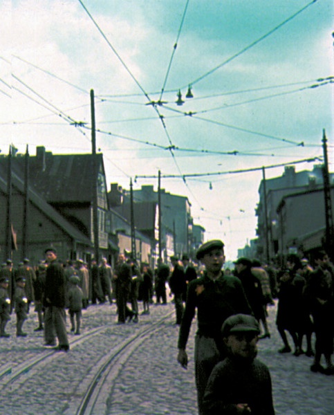 Иллюстрация к книге — Освенцим. Нацисты и "окончательное решение еврейского вопроса" [i_007.jpg]