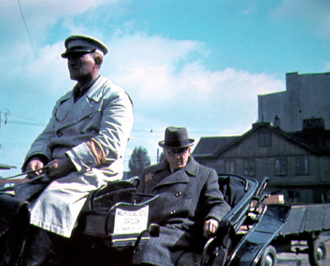 Иллюстрация к книге — Освенцим. Нацисты и "окончательное решение еврейского вопроса" [i_008.jpg]