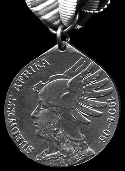 Иллюстрация к книге — Битвы алмазных баронов [Autogen_eBook_id16.jpg]