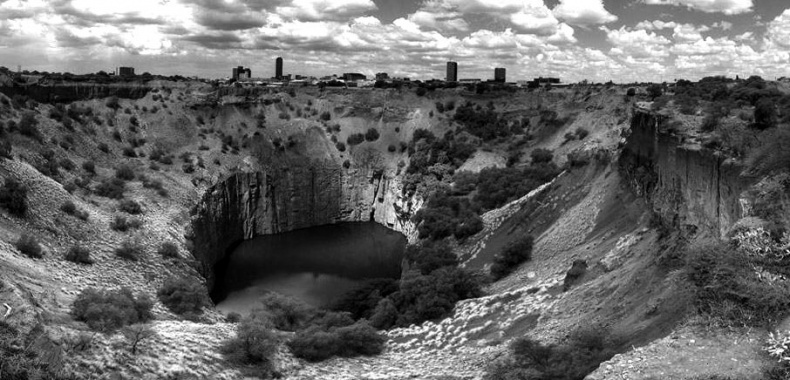 Иллюстрация к книге — Битвы алмазных баронов [Autogen_eBook_id7.jpg]