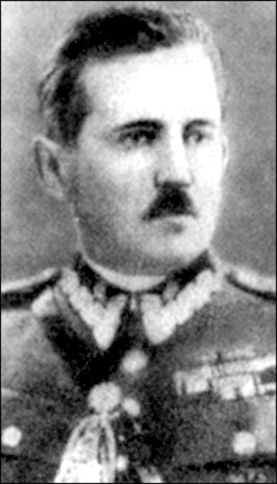 Иллюстрация к книге — "Крестовый поход на Восток". Гитлеровская Европа против России [_068.jpg]