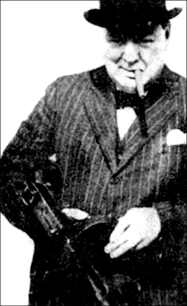 Иллюстрация к книге — "Крестовый поход на Восток". Гитлеровская Европа против России [_363.jpg]