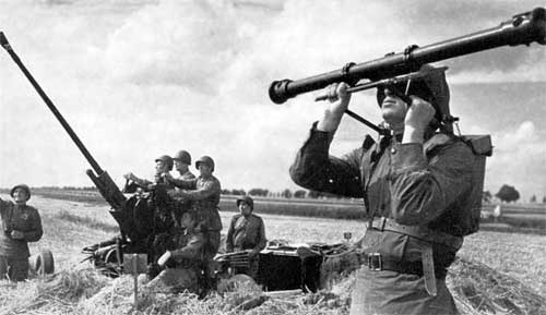 Иллюстрация к книге — Асы и пропаганда. Дутые победы Люфтваффе [i_067.jpg]