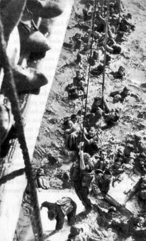 Иллюстрация к книге — Асы и пропаганда. Дутые победы Люфтваффе [i_074.jpg]