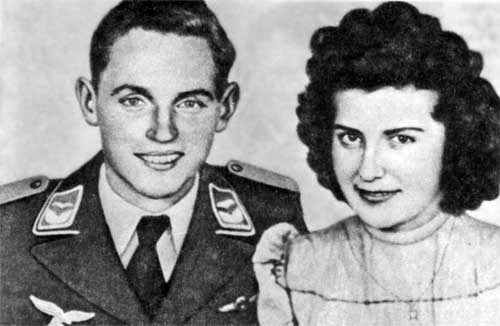 Иллюстрация к книге — Асы и пропаганда. Дутые победы Люфтваффе [i_079.jpg]