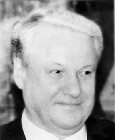 Иллюстрация к книге — Госбесы. Кровавая гэбня и "живой труп" [i_003.jpg]