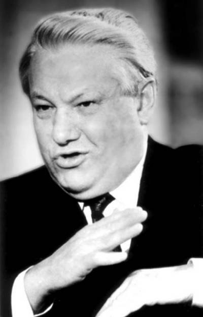 Иллюстрация к книге — Госбесы. Кровавая гэбня и "живой труп" [i_009.jpg]