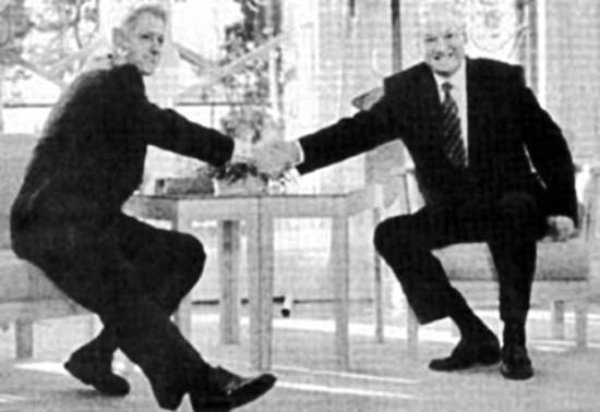 Иллюстрация к книге — Госбесы. Кровавая гэбня и "живой труп" [i_042.jpg]