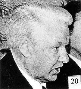 Иллюстрация к книге — Клон Ельцина, или Как разводят народы [i_015.jpg]