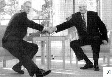 Иллюстрация к книге — Клон Ельцина, или Как разводят народы [i_038.jpg]