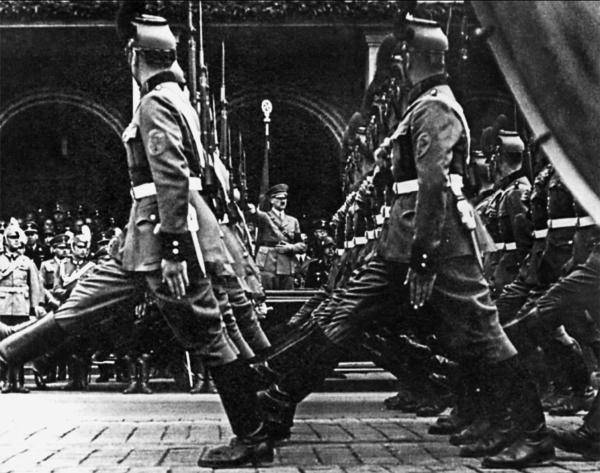 Иллюстрация к книге — Гестапо. Террор без границ [pic_14.jpg]