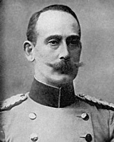 Иллюстрация к книге — Кто заставил Гитлера напасть на Сталина. Роковая ошибка Гитлера [i_004.jpg]