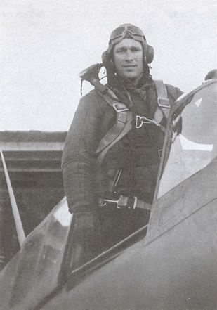 Иллюстрация к книге — Асы над тундрой. Воздушная война в Заполярье. 1941-1944 годы [i_001.jpg]