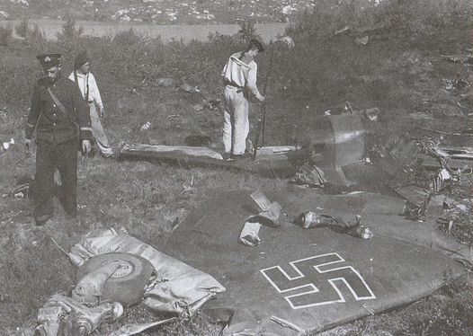 Иллюстрация к книге — Асы над тундрой. Воздушная война в Заполярье. 1941-1944 годы [i_021.jpg]