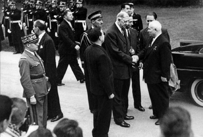 Иллюстрация к книге — Великий де Голль. "Франция - это я!" [vkladka3_img_08.jpg]