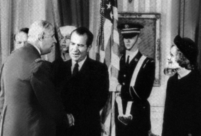 Иллюстрация к книге — Великий де Голль. "Франция - это я!" [vkladka3_img_14.jpg]