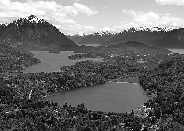 Иллюстрация к книге — Серый волк. Бегство Адольфа Гитлера [_21.jpg]