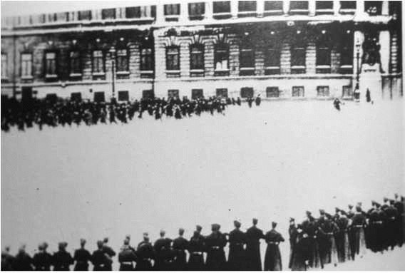 Иллюстрация к книге — Будет ли революция в России? [_030.jpg]