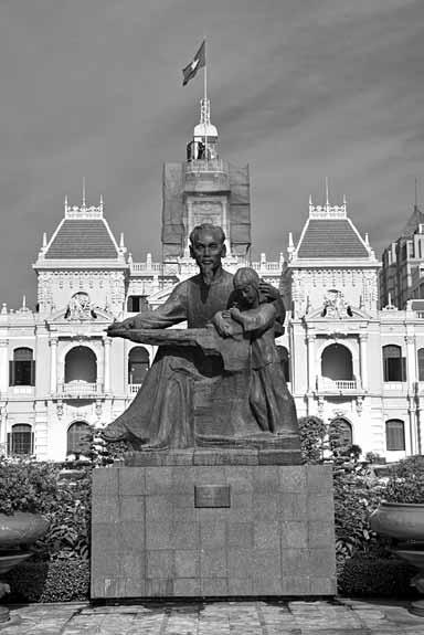 Иллюстрация к книге — Всемирная история в лицах [i_203.jpg]