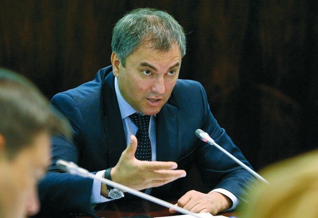 Иллюстрация к книге — Операция "Единая Россия". Неизвестная история партии власти [i_016.jpg]