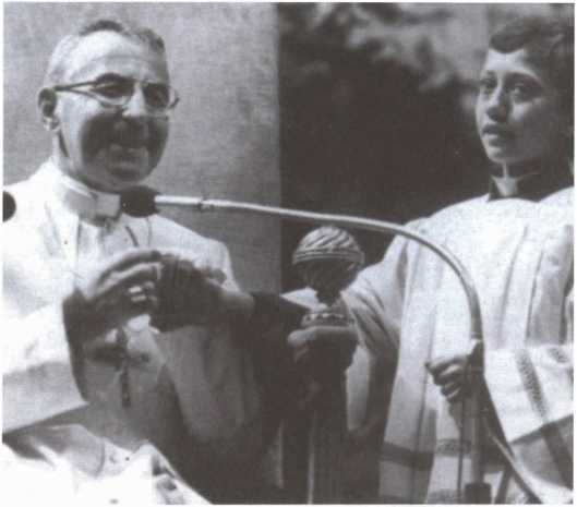 Иллюстрация к книге — Во имя Господа. Кто убил Папу Римского? [i_027.jpg]