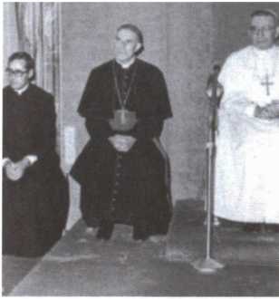 Иллюстрация к книге — Во имя Господа. Кто убил Папу Римского? [i_034.jpg]