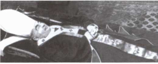 Иллюстрация к книге — Во имя Господа. Кто убил Папу Римского? [i_044.jpg]