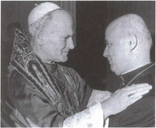 Иллюстрация к книге — Во имя Господа. Кто убил Папу Римского? [i_046.jpg]