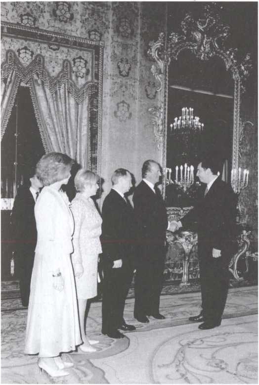 Иллюстрация к книге — Враг народа [i_029.jpg]