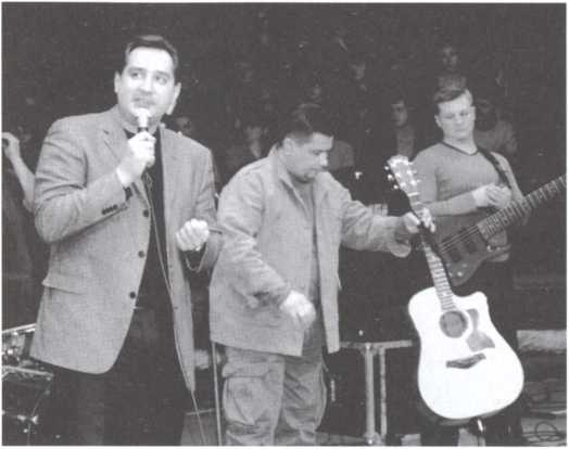 Иллюстрация к книге — Враг народа [i_033.jpg]