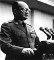 Иллюстрация к книге — Когда власть не от Бога [i_119.jpg]