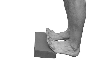 Иллюстрация к книге — Йогатерапия. Практическое руководство [i_196.jpg]