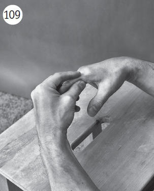 Иллюстрация к книге — Болит шея - что делать [i_128.jpg]