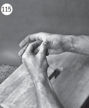 Иллюстрация к книге — Болит шея - что делать [i_134.jpg]