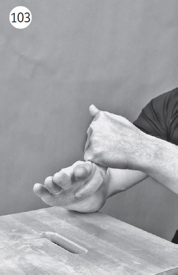 Иллюстрация к книге — Как избавиться от боли в суставах рук [i_116.jpg]