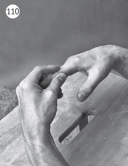 Иллюстрация к книге — Как избавиться от боли в суставах рук [i_123.jpg]