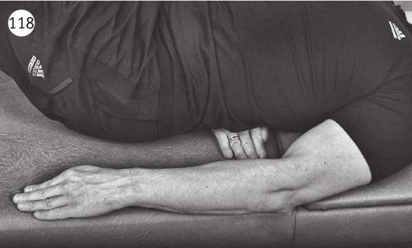 Иллюстрация к книге — Позвоночник без боли. Курс изометрической гимнастики [i_127.jpg]