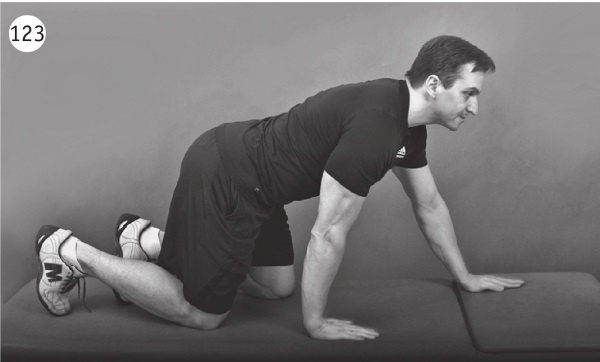 Иллюстрация к книге — Позвоночник без боли. Курс изометрической гимнастики [i_132.jpg]