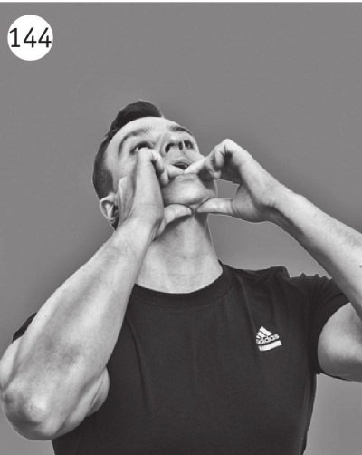 Иллюстрация к книге — Позвоночник без боли. Курс изометрической гимнастики [i_154.jpg]