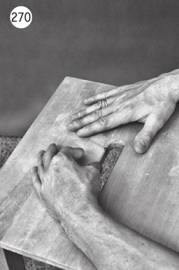 Иллюстрация к книге — Суставы без боли. Курс изометрической гимнастики [i_288.jpg]