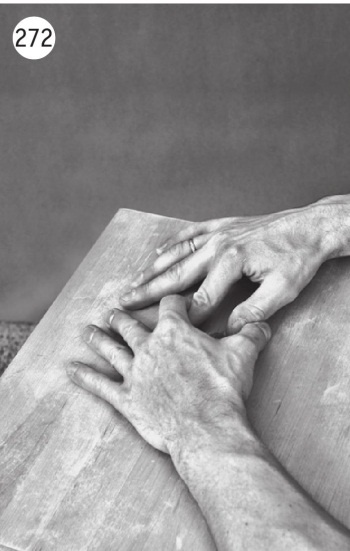 Иллюстрация к книге — Суставы без боли. Курс изометрической гимнастики [i_290.jpg]