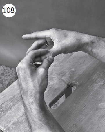 Иллюстрация к книге — Шея без боли. Уникальный изометрический тренинг [i_132.jpg]