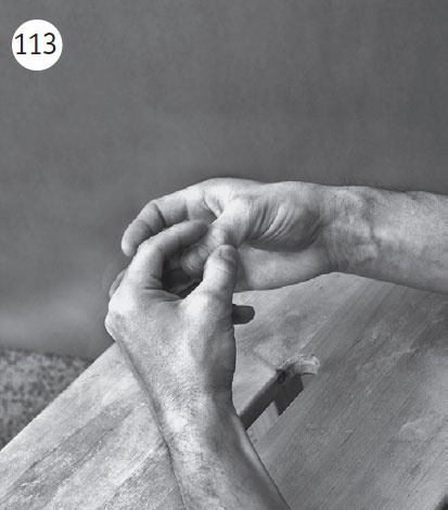 Иллюстрация к книге — Шея без боли. Уникальный изометрический тренинг [i_137.jpg]